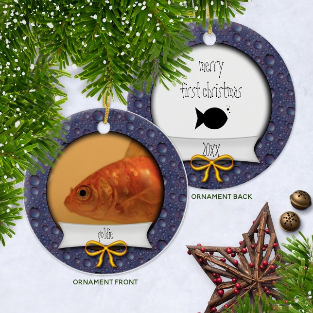 Guld Fisk ・ Guldfisk ・ Fiskets första jul Julgransprydnad Keramik (Ceramic Keepsake Goldfish Ornament with Name and Year )