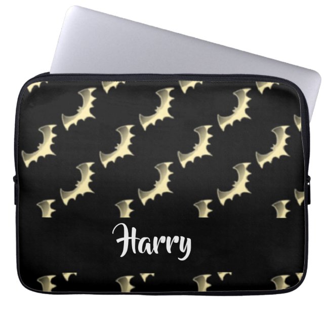 Guld fladdermöss på svart laptop fodral (Framsidan)