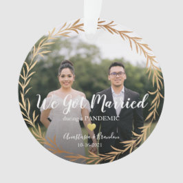 Guld foto gift under pandemijulen