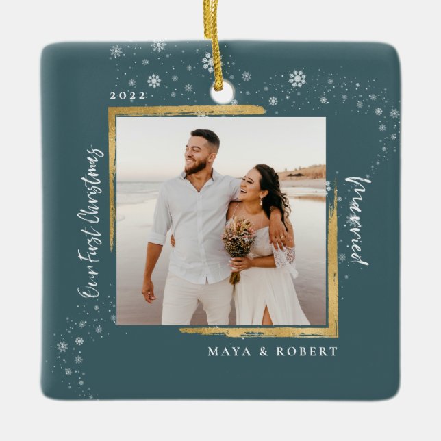 Guld-framfoto vår första jultomte julgransprydnad keramik (Framsida)