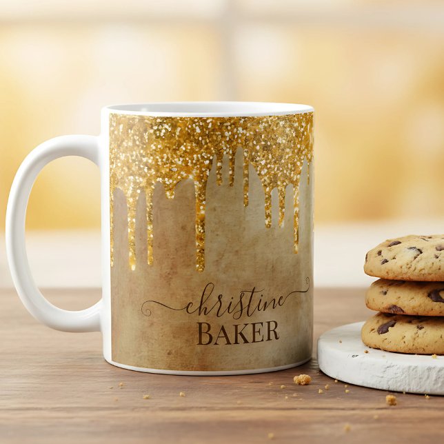 Guld glitter droppar med rustik beröring kaffemugg (mug with fake gold glitter and name)