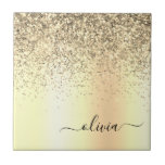 Guld Glitter Metall Monogram Glam Namn Kakelplatta<br><div class="desc">Guld Faux Foil Metallic Gnistra Glitter Brushed Metall Monogram Namn och inledande keramiska plattor. Det gör perfekten söt 16-årsjubileum,  bröllop,  möhippa,  årsdag,  babydusch eller bachelorette-fest för någon som glam lyxen och chic stilar i kärlek.</div>