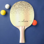 Guld Glitter Metall Monogram Glam Namn Pingisracket<br><div class="desc">Guld Faux Foil Metallic Gnistra Glitter Brushed Metall Monogram Namn Ping Pong Paddle. Det gör perfekten söt 16-årsjubileum,  bröllop,  möhippa,  årsdag,  babydusch eller bachelorette-fest för någon som glam lyxen och chic stilar i kärlek.</div>