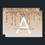 Guld Glitter Sweet 16 Spara datumet Inbjudningar<br><div class="desc">Guld Gnistra och Glitter Sweet sixteen Monogram Namn och Spara datum Födelsedagsfest inbjudan från början. Denna inbjudan är perfekt för Guld Gnistra Glitter Sweet 16 Födelsedagsfest att tittar fira i Guld.</div>