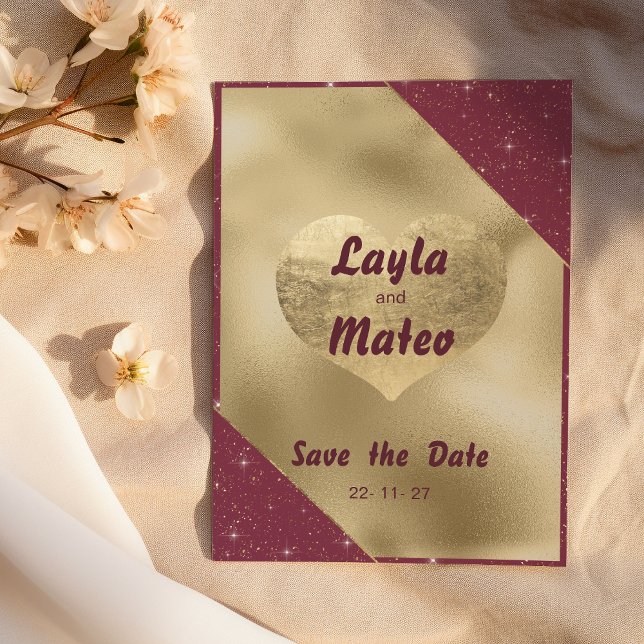 Guld gnistra i hjärtat, burgundy glitter Spara dat Inbjudningar (Gold heart sparkle burgundy glitter Save the Date )