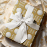 Guld Golf Boll och Tee Gift Presentpapper<br><div class="desc">Snyggtens golfomslag papper. Vit golf bollar och T i ett reglerat rutnät mönster över en modig modern färgad bakgrund. Lämpligt för jul,  helgdag,  Fars dag,  Mors dag,  studenten,  födelsedagar med mera! Perfekt till din speciella golfer. Kontakta om du behöver hjälp med eventuella anpassningar för att passa önskemål.</div>