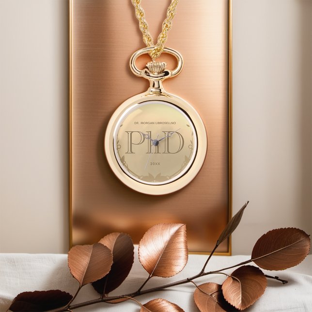 Guld Grad Namn PhD Studenten Armbandsur (Celebrate your PhD graduate with the gift of this keepsake watch necklace.)