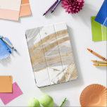 GULD & GRÅTT iPad PRO SKYDD<br><div class="desc">Guld & Grått II av Studio W. Features grått and guld linjer mot en vit bakgrund.</div>