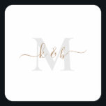 Guld & Grått Monogram Swash Script II Fyrkantigt Klistermärke<br><div class="desc">Modern Guld och Grått Monogram Sticker. Kombinationsteckensnitt Utslag. Enkelt. Fyrkantig. Rundad.</div>