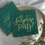 GULD & GRÖNT | Överraskande 60:e Födelsedagsfesten Inbjudningar<br><div class="desc">Högtidlighålla din speciella dag med den här snyggten,  den moderna överraskningsmallen födelsedagsfest inbjudan. Den här designen har chic guld texturerad calligrafi och konfirmi på en Emerald Grönt-bakgrund. Du kan anpassa texten till valfri födelsedag eller händelse. (21:e,  30:e,  40:e,  50:e,  60:e,  70:e,  80:e,  90:e,  100:e)</div>