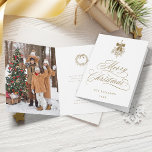 Guld Holly Berry Bouquet Romantic-julfoto Helgkort<br><div class="desc">Den här julfotovecket har elegant och romantisk,  snabb kalligrafiklämtning med en vinter-berusbukett och ett foto inuti. Om du vill ha en mer avancerad anpassning av den här designen klickar du på BLUE DESIGN VERKTYG ovan!</div>