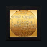 Guld Internationell Weihnachten Navidad Gift Box Minnesask<br><div class="desc">Önskar jul på många språk: Feliz Navidad - Feliz Natal - Joyeux Noel - Fröhliche Weihnachten - Buone Feste Natalizie - God jul ...  Golden typografisk design på presentboxen (förlaga nr 2). Glöm inte hela samlingen.</div>