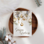 Guld-julkort för prydnadsföremål, vitt Holly-affär<br><div class="desc">Ornament julkort,  Helgdag. Lägg till ditt eget meddelande längst bak.</div>