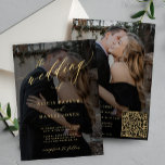 Guld-kalligrafi-överlägg, bild QR CODE bröllop Inbjudningar<br><div class="desc">Elegant romantiskt lyxfoto för trendig allt i en bröllopsinbjudan med texten "bröllop i" faux guld och svart övertäckning med ett kalligrafiskt skript för chic. Anpassa den med dina 2 foton och skanna QR CODE (som automatiskt genereras med din URL-länk) till webbplatsen för online av OSA och mer information. Denna inbjudan...</div>