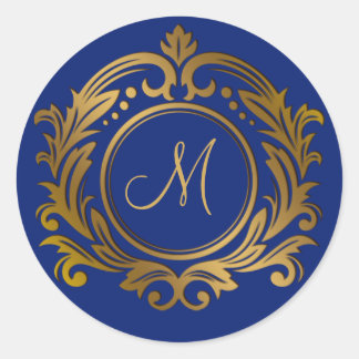Guld krona med monogram initial på blå runt klistermärke
