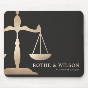 Guld Lawyer Scales of Justice Mörk Brown Musmatta