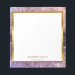 Guld lila ametyst gemstone mineralpersonlig anteckningsblock<br><div class="desc">Snyggt,  sofistikerad ursprunglig professionell stil,  anteckningsblock. Elegant lila gemstone- och guld ram-design. Du kan enkelt ändra texten. Kontakta mig om du behöver hjälp.</div>