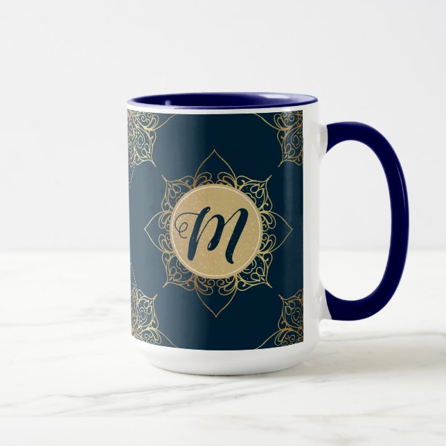 Guld Mandala Damask Pattern & Monogram Mugg (Höger)