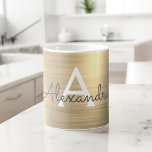 Guld Metallic Monogram Namn & Initial Kaffemugg<br><div class="desc">Guld Faux Metallic Stainless Steel Monogram Namn och Initial Coffee Mugg. Kaffet kopp ger en perfekt till någon som har kärlek lyxmetalldesign.</div>
