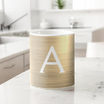 Guld Metallic Monogram Namn & Initial Kaffemugg<br><div class="desc">Guld Faux Metallic Stainless Steel Monogram Namn och Initial Coffee Mugg. Kaffet kopp ger en perfekt till någon som har kärlek lyxmetalldesign.</div>