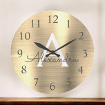 Guld Metallic Monogram Namn & Initial Stor Klocka<br><div class="desc">Guld faux Metallic Monogram Namn och första serveväggsklocka. Wall Clock ger perfekten till någon som kärlek guld rostfritt stål.</div>