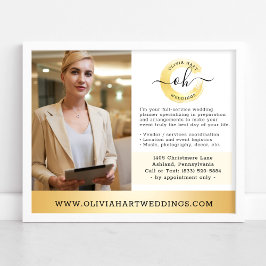 Guld Minimalistisk Stylist Affärsmarknadsföringsfo Poster