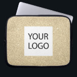 Guld Modern Glitter - Anpassningsbar Logotyp för f Laptop Fodral<br><div class="desc">Guld Modern och Professionell Faux Glitter och Gnistra Elegant Anpassningsbar Logotyp Promotional Corporate Bag eller Sleeve Promotional Fodral för en skönhetsindustrigåva. Det här fodral kan anpassas så att det omfattar företagets eller företagets logotyp.</div>