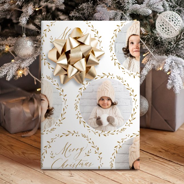 Guld Modern Script God Jul Familj 6 foto Presentpapper (Gold Modern Script Merry Christmas Family 6 photo Wrapping Paper)