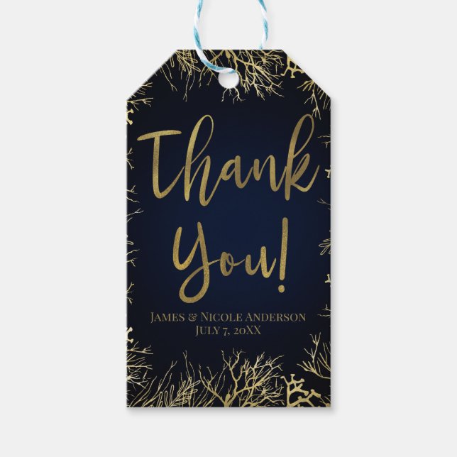 Guld & Mörk Navyblå Elegant Korall Bröllop Presentetikett (Framsidan)