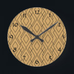 Guld och Black Art Deco Mönster Rund Klocka<br><div class="desc">Guld gult och svartkonsthantklocka för mönster. 1920-talet stil. Utformningen har en guld gult diamant mönster inspirerad av konsten deco stil.</div>