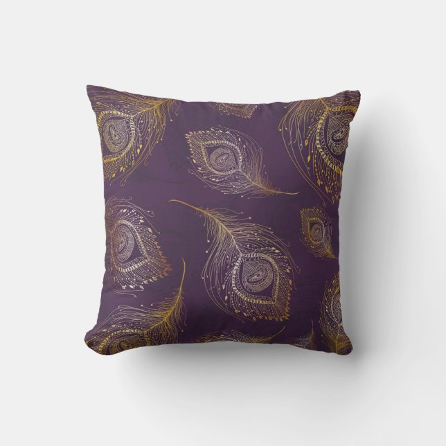 Guld påfågelfjäder, violett bakgrund. kudde (Framsida)