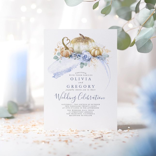 Guld Pumpkins Dusty Blue Blommigt Fall Wedding Inbjudningar (Gold Pumpkins and Dusty Blue Flowers Fall Wedding Invitations)