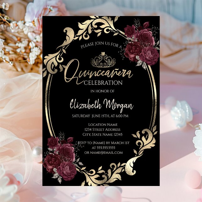 Guld ram burgunder röda rosor Svart Quinceañera  Inbjudningar (Skapare uppladdad)