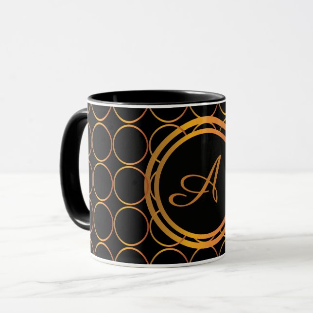 Guld ringer monogramen mugg (Framsida vänster)