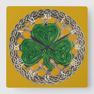 Guld- romerskt siffer- för shamrock- & fyrkantig klocka