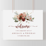 Guld Rustic Blommigt Förlovningsfest Välkommen Poster<br><div class="desc">Denna förlovningsfest för den nordliga blommigten i guld är en välkommen poster är perfekt för en modern förlovning firande. Utformningen har handmålade marsala-, rosa-, -, burgundy- och guld-blommor med grönt löv ordnade i vackra vågor. Gör detta till en egen poster genom att lägga till namn i brudgummen och datum för...</div>