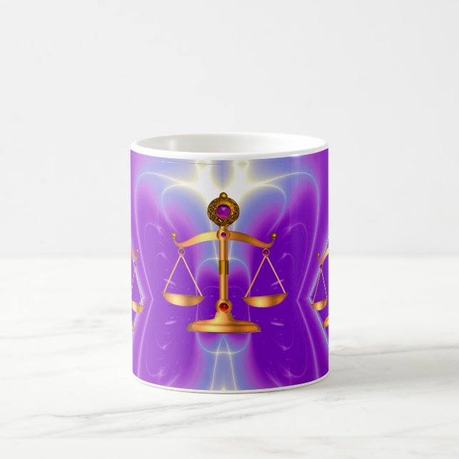 GULD-SKALOR MED GEM-STONER, Juridisk symbol Kaffemugg (Center)