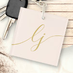 Guld-skript med monogram Modern Minimal Elegant<br><div class="desc">Nyckelkedja för Monogram Modern Minimal Elegant  Guld,  vit skriptkalligrafi,  Initialer</div>