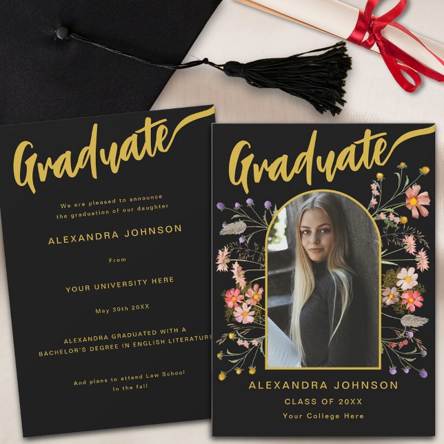 Guld-skriptfoto för Wildblomma Snyggt Student Meddelande (Boho floral stylish gold script graduate photo graduation announcement card wildflower watercolor )