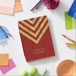 Guld- sparremönster för elegant röd känd Faux iPad Pro Skydd<br><div class="desc">Pro elegant röd iPad täcker att presentera det guld- sparremönster för fauxen som du kan personifiera med ditt namn. Underbart som gåvor för familj och vänner eller för dig. Personifiera den, genom att byta ut placeholdertexten. För mer alternativ liksom som ändrar stilsorten och dess format, klicka "skräddarsy" knäppas. *Pleasen noterar...</div>