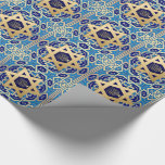 Guld Star of David Jewish Helgdagars Gift Presentpapper<br><div class="desc">Hanukkah,  Rosh Hashanah,  Passover,  alla judiska Helgdag och Firande Gold Foil Star av David och Menorah Gift Wrapping Papper. Matchningskort och gåvor tillgängliga i de judiska Helgdagarna | Hanukkah Kategori för vår butik.</div>