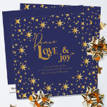 Guld Stars Peace Kärlek och Joy Simple Elegant Blu Julkort<br><div class="desc">Modern helgdag- och elegant-kort,  dekorerat med guld-stjärnor och skrivet med kalligrafi och festiv typografi. Enkelt minimal typografi med ett överflöd av gyllene stjärnor. Mallen är redot för dig att anpassa hälsning och lägga till ditt/dina namn.</div>