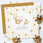 Guld Stars Peace Kärlek och Joy Simple Elegant Julkort<br><div class="desc">Modern helgdag- och elegant-kort,  dekorerat med guld-stjärnor och skrivet med kalligrafi och festiv typografi. Enkelt minimal typografi med ett överflöd av gyllene stjärnor. Mallen är redot för dig att anpassa hälsning och lägga till ditt/dina namn.</div>