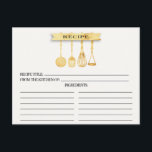 Guld Utensils-Möhippans mottagarkort Vykort<br><div class="desc">Modern Möhippa Kitchen Utensils Recipe Cards med en faux-guld-platta fläckig sked, spatula, whisk & masher med en vattenfärgsbanderoll i snyggt som visar texten "recept" på vit bakgrund. Framsidan av vårt recept-kort ger utrymme för en receptitel, från köket och ingrediensutrymme. Vänd receptkortet om du vill visa riktningar, förinställningstid och total tid....</div>