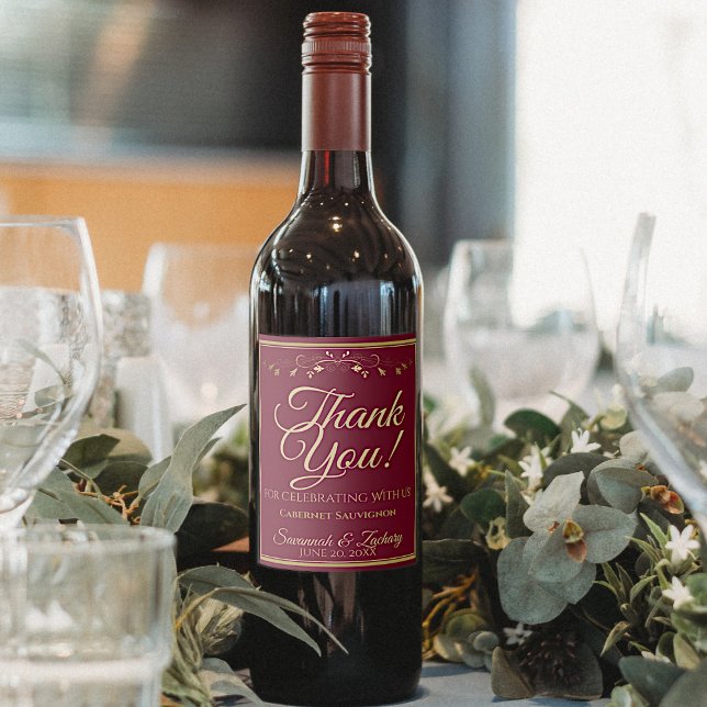 Guld vid Burgundy Maroon Elegant bröllop Tack Vinflaska Etikett (Skapare uppladdad)