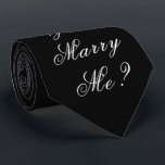 Guld vill att du ska gifta mig med att Frieri skri Slips<br><div class="desc">Gorgöst och elegant "Kommer du att gifta mig?" halsen hänger ihop. Kasta en frieri party! Hur roligt skulle det vara? Bäran den här tiden och se hur lång tid det tar innan hon inser vad budskapet är. Ett så underbart minne att skapa. Detta kommer att göra er frieri till en...</div>