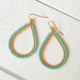 Guld w/Beaded Turcoise TearDrop Earrings