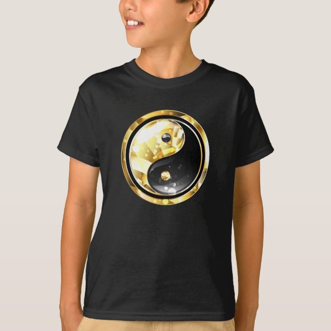Guld Yin Yang på svart T Shirt (Framsida)