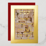 Guldbrännolja Shema Etz Chaim Kotel Plaque-kort<br><div class="desc">Texten Shema, Livets träd och ram står i metallfolie. Du kan välja guld, silver eller brons folie. Detta kort är avsett för visning som en skylt och får INTE användas som ett hälsningskort, eftersom det innehåller Heligan Namn och därför måste hanteras med vördnad. Principerna för genizah gäller. Ställe kortet i...</div>
