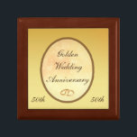Guldbröllopårsdag Smyckeskrin<br><div class="desc">Den små guldbröllopårsdaggåvan boxas. Tema - 50th stilfulla eleganta lyxiga guld- anpassade</div>
